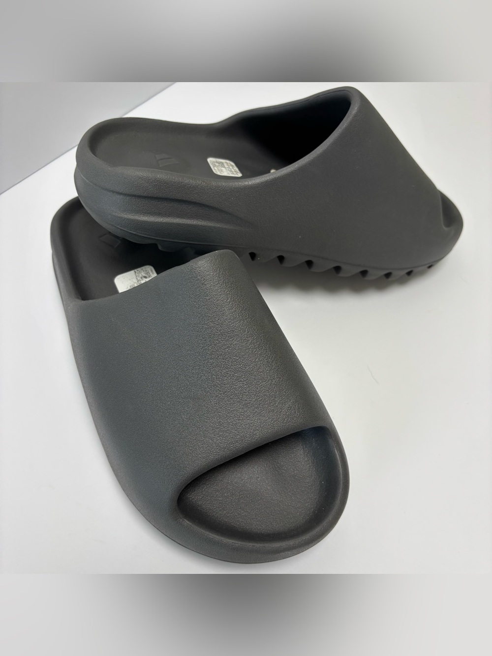 adidas Adilette Comfort Black Slide Sandals Men’s 7 Women’s 8 EU 40